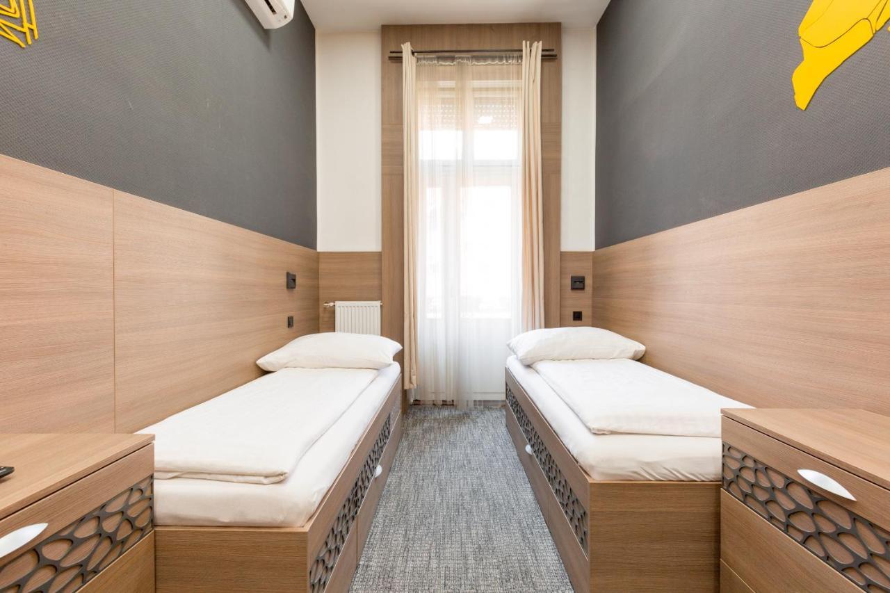 E14 Design Hostel