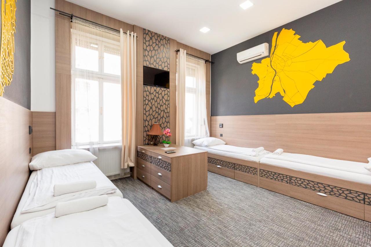 E14 Design Hostel *