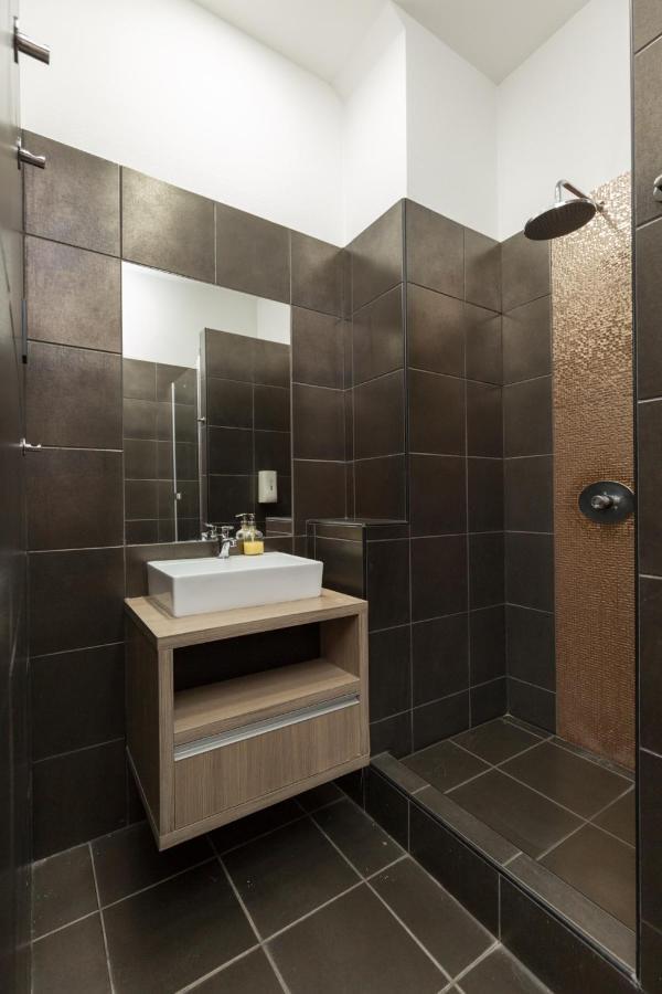 E14 Design Hostel *