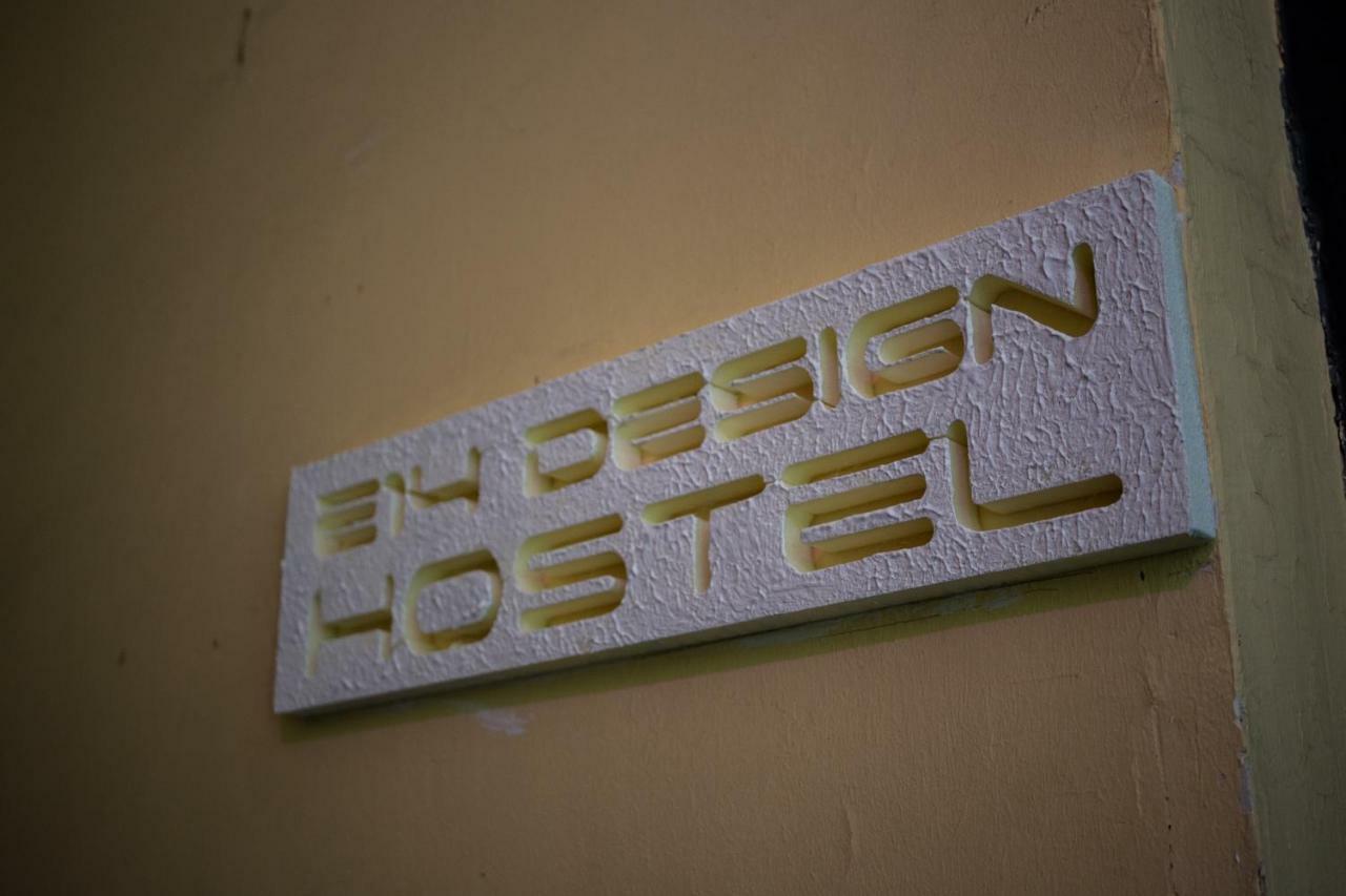 Hostel E14 Design
